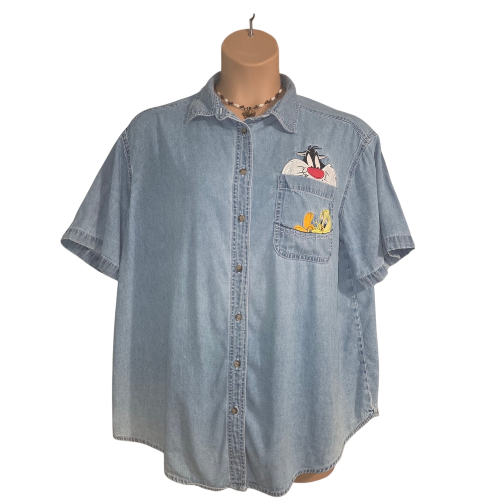 Looney Tunes Vintage Short Sleeve Shirt with Embroidery